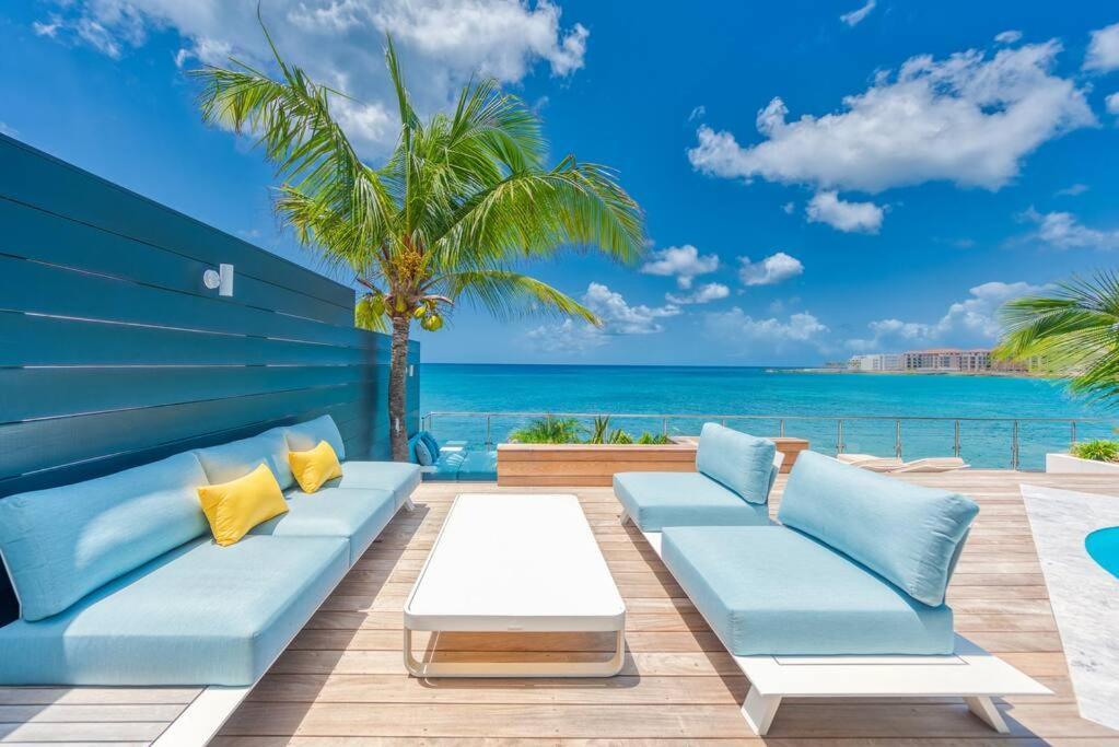 Surfsong Villa- Luxury Water Front Villa For 12 Maho Exterior foto