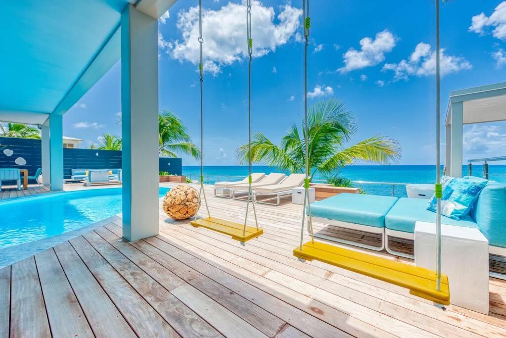 Surfsong Villa- Luxury Water Front Villa For 12 Maho Exterior foto